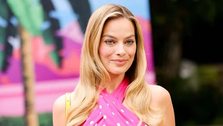 Margot Robbie: Όταν η Barbie ήρθε στη Φολέγανδρο