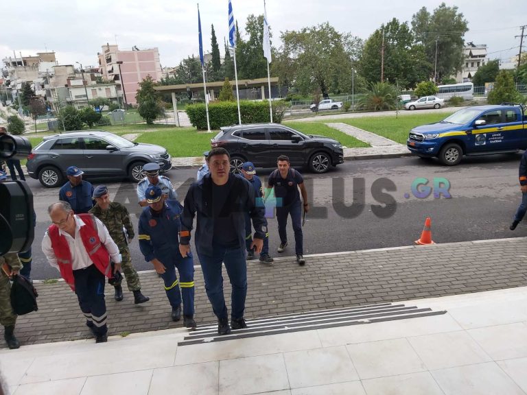 Στην Λαμία ο Βασίλης Κικίλιας: Έκτακτη σύσκεψη για την κακοκαιρία