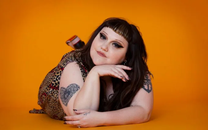 Τελικά η Beth Ditto είναι η Yoko Ono της σύγχρονης εποχής ή όχι;