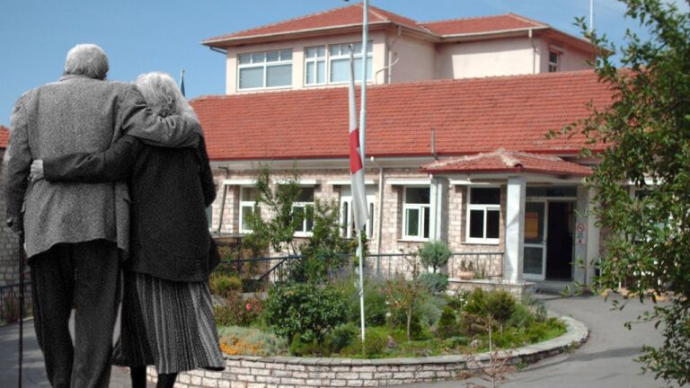 Ευρυτανία: Μάθημα Καρδιάς από Ηλικιωμένο Ζευγάρι – Αρνήθηκαν Αποζημίωση Παρά την Ταλαιπωρία τους