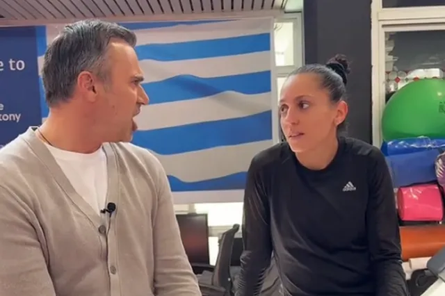 Γιώργος Καπουτζίδης: Έγινε ξανά “Χοσέ” από τις “Σαββατογεννημένες” και τρέλανε το Tik Tok – BINTEO